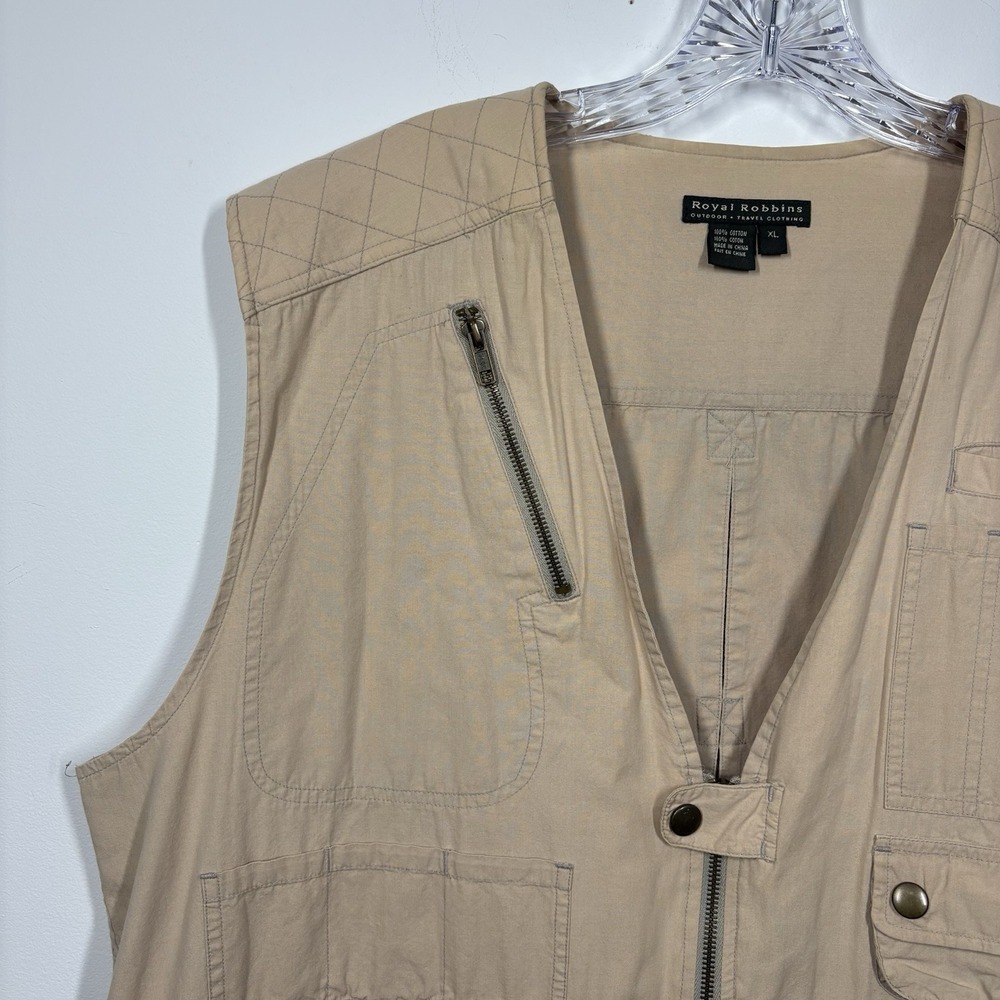 VTG Royal Robbins Mens Outdoor Utility Vest Size XL Khaki Fishing Hunting Field - Picture 2 of 13